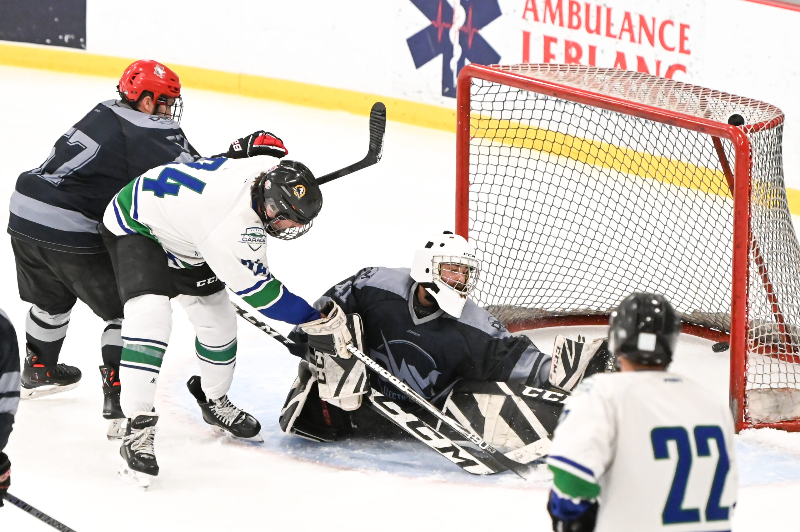 Jean-Michel Hubert inscrit 4 buts dans la victoire